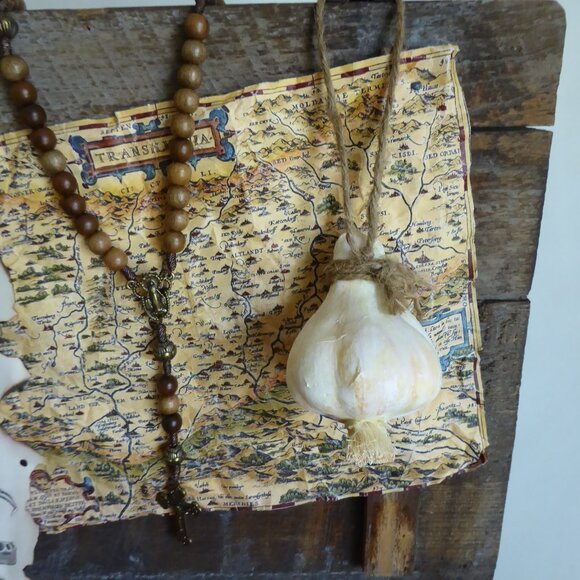 OOAK NEW HORROR VAMPIRE DRACULA KILLING SLAYING KIT PROP SUITCASE GAFF ODDITY - Picture 8 of 15